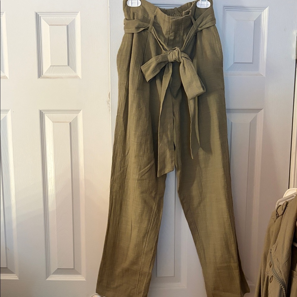 NWOT Billabong Linen Tie-Front Pants
